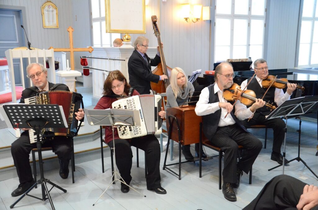 kansanmusiikkimessu2013_1